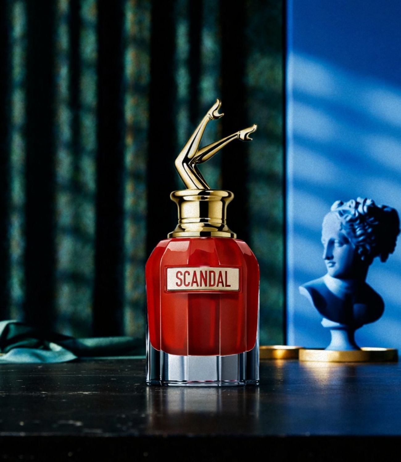 Scandal Le Parfum Intense perfume bottle